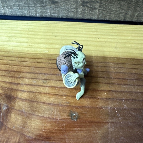 Creepy Hollow Midwest of Cannon Falls Hunch back Halloween Figure - Picture 2 of 4